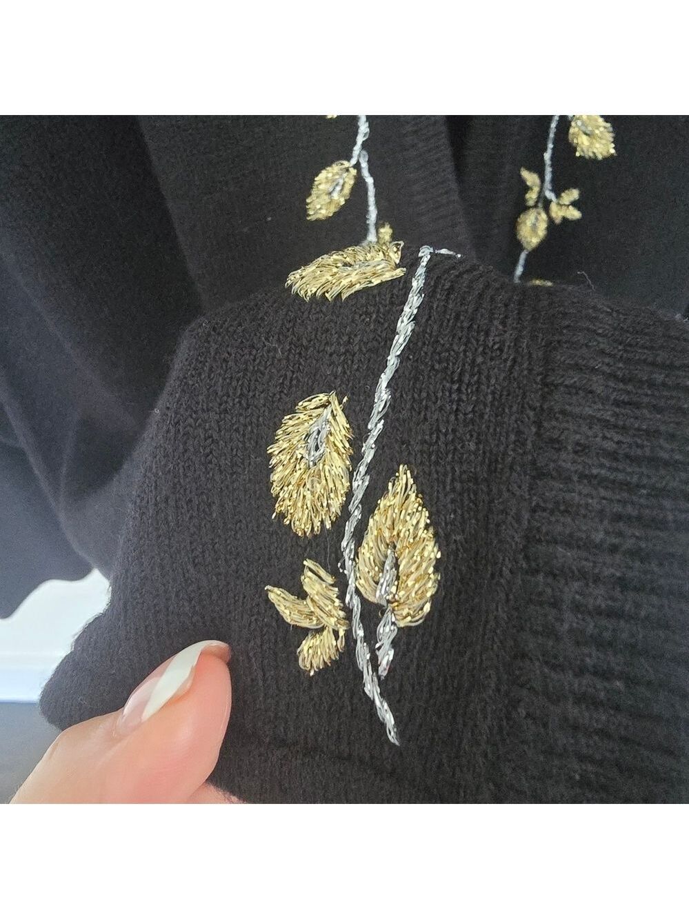Designers Originals Black Cardigan Sweater w/Gold Leaf Embroidery Size Large NWT - Picture 8 of 12